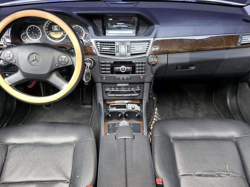 2012 Mercedes-Benz E-Class E200 CGI photo 7