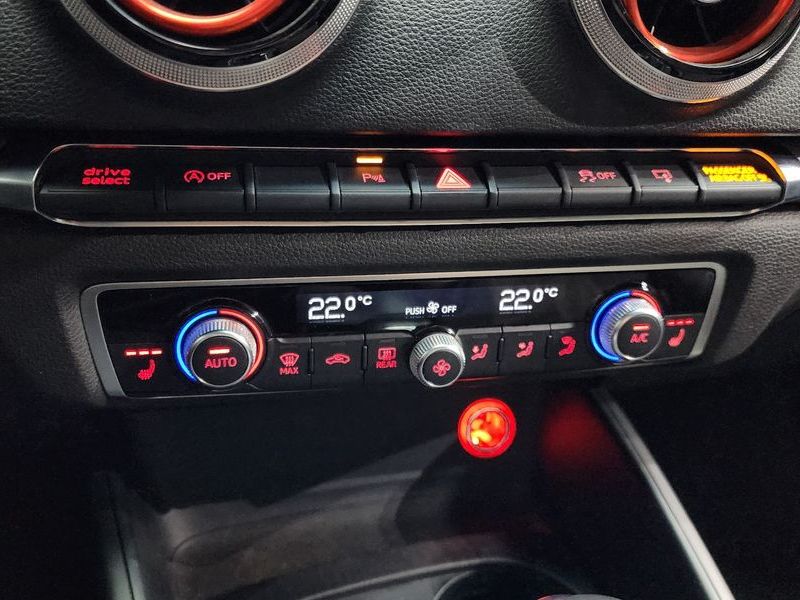 2016 Audi A3 35 TDI Dynamic Sportback 8V photo 17
