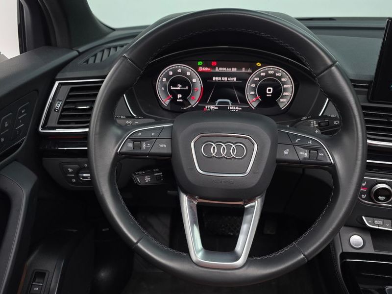 2022 Audi Q5 45 TFSI Quattro Premium photo 15
