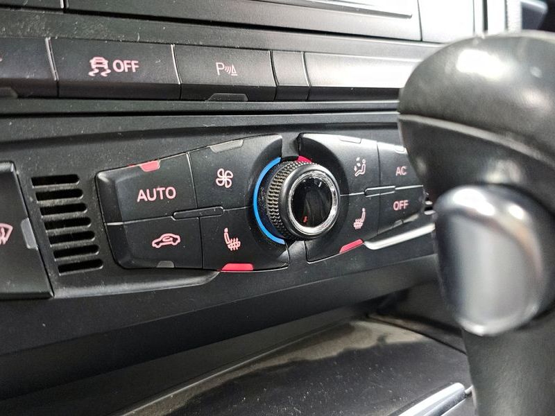 2012 Audi Q5 2.0 TDI Quattro 8R photo 16
