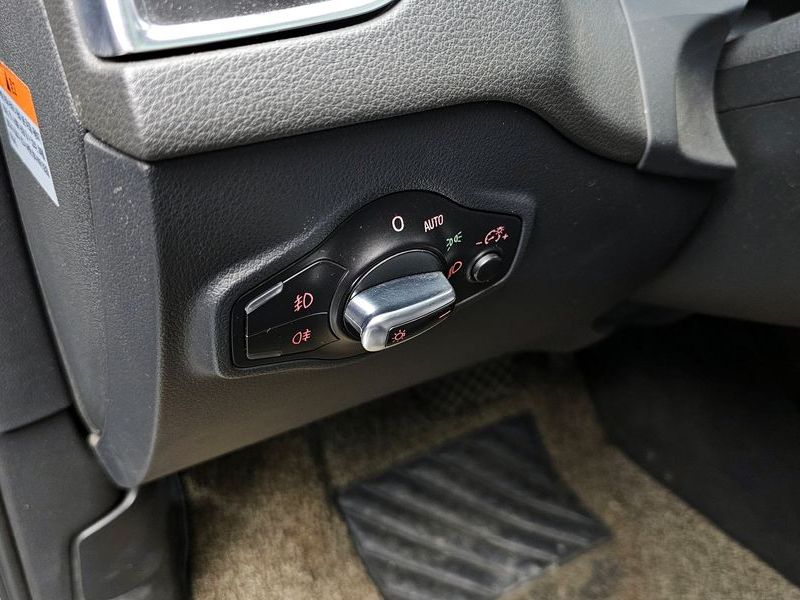 2012 Audi Q5 2.0 TDI Quattro 8R photo 17