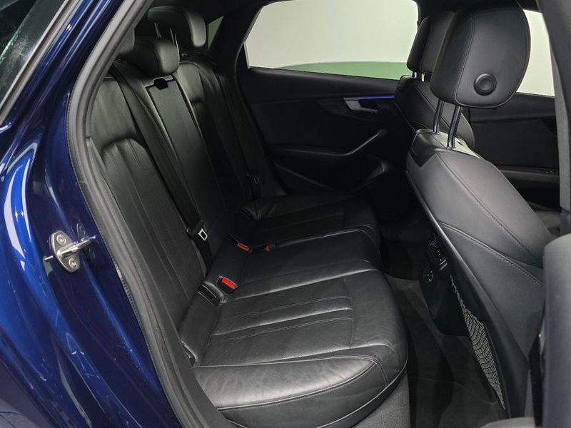 2020 Audi A4 35 TDI Premium photo 12