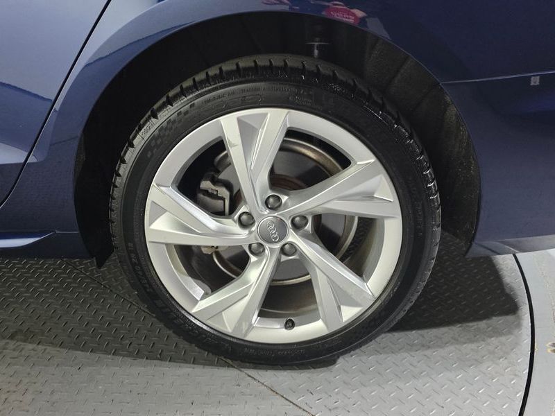 2020 Audi A4 35 TDI Premium photo 21