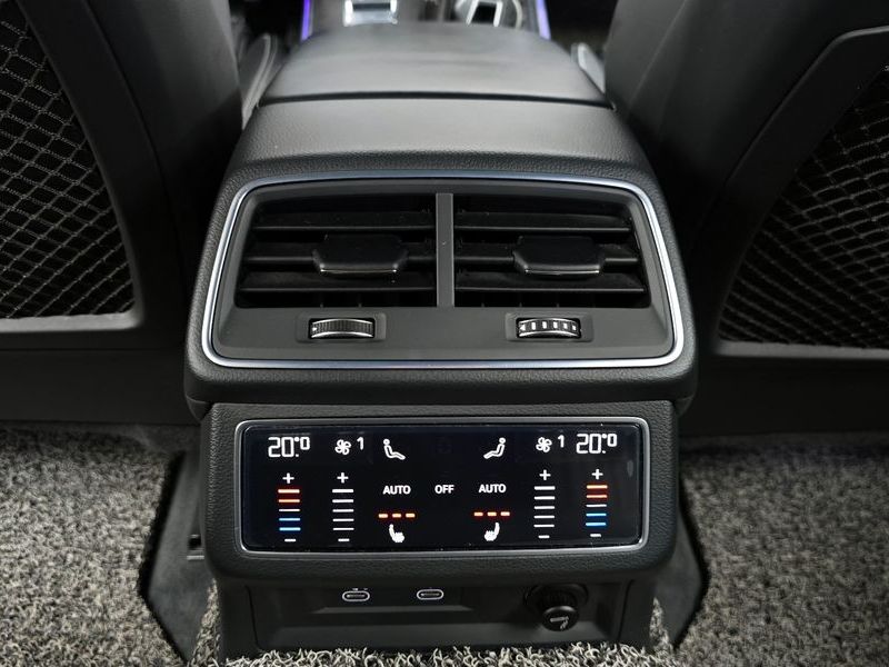 2021 Audi A7 55 TFSI Quattro Premium photo 19