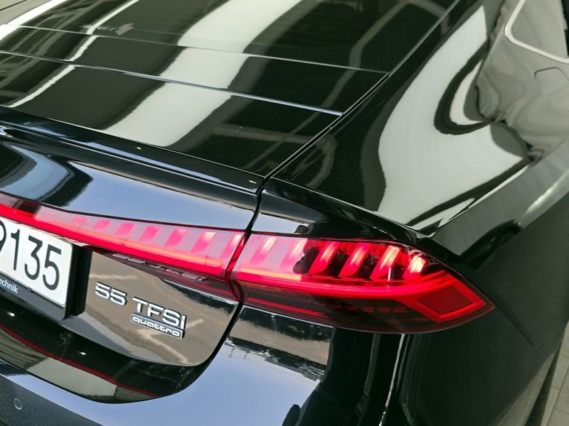 2021 Audi A7 55 TFSI Quattro Premium photo 23