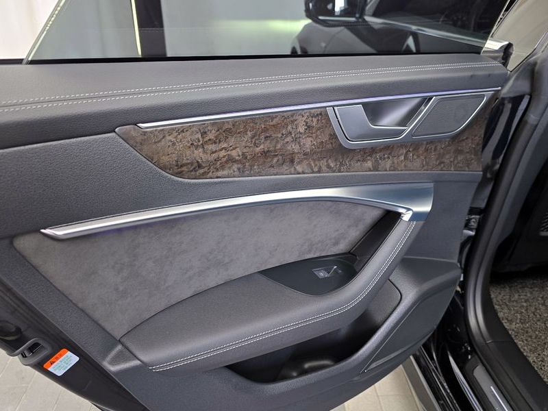 2021 Audi A7 55 TFSI Quattro Premium photo 25