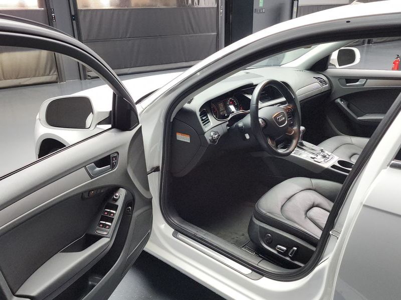 2014 Audi A4 2.0 TDI Quattro Dynamic B8 photo 10