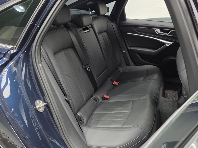 2023 Audi A6 45 TFSI Quattro Premium photo 11
