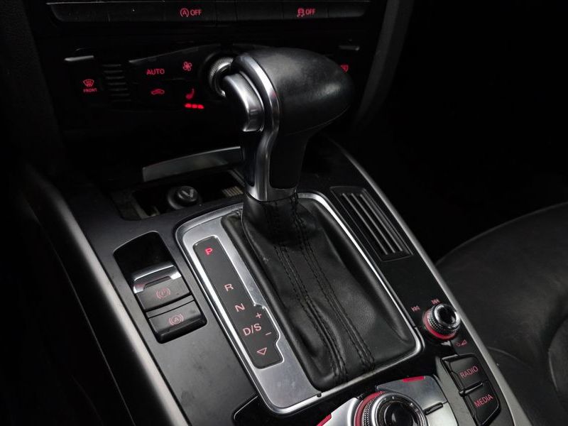 2013 Audi A4 2.0 TDI B8 photo 9