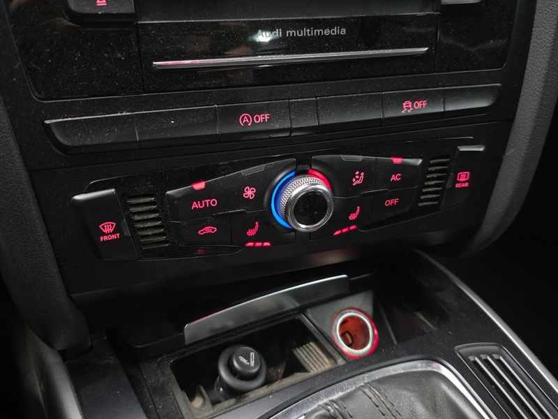 2013 Audi A4 2.0 TDI B8 photo 17