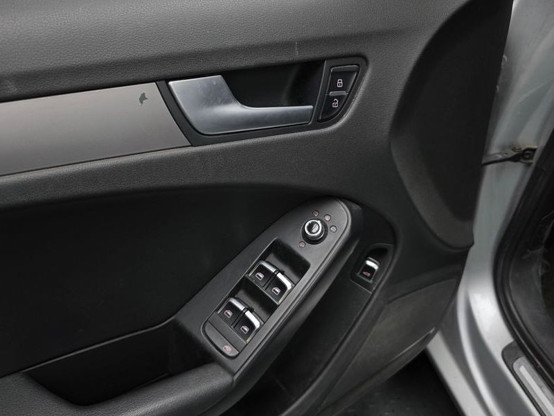 2013 Audi A4 2.0 TDI B8 photo 19
