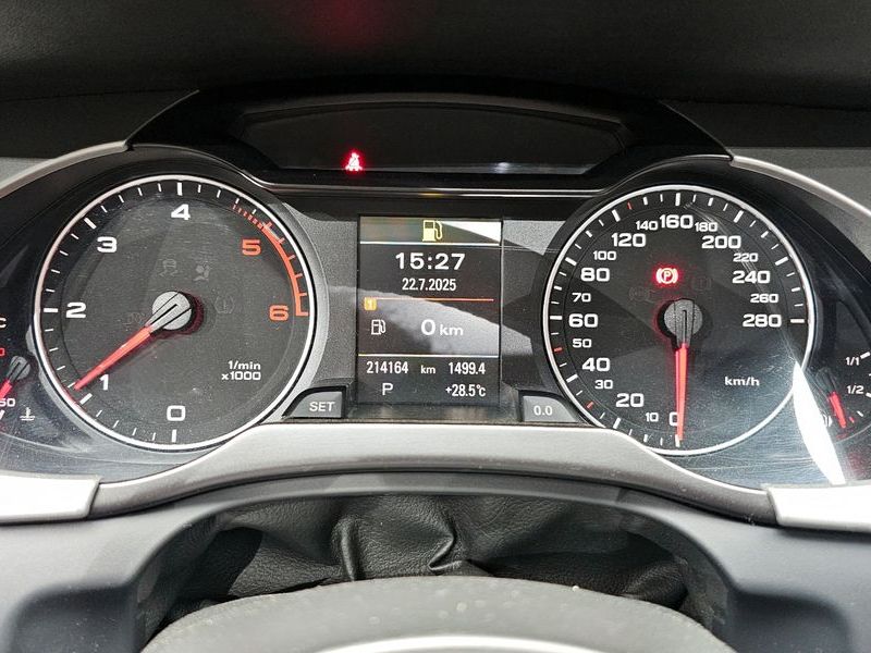 2012 Audi A4 2.0 TDI B8 photo 8