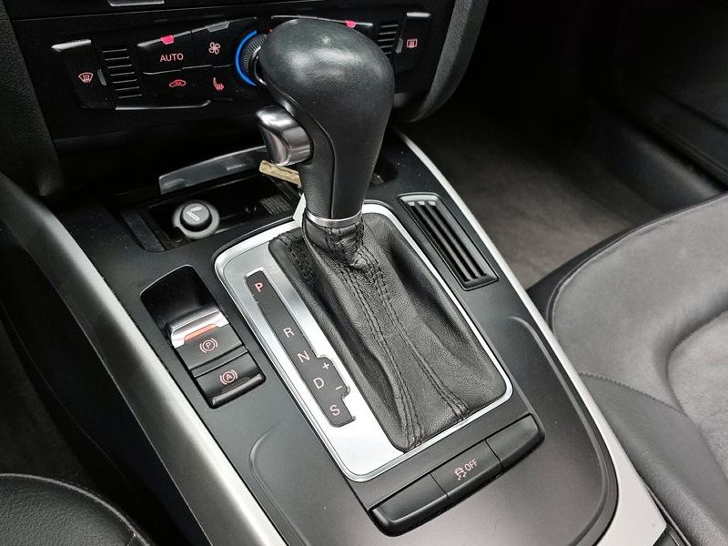 2012 Audi A4 2.0 TDI B8 photo 9