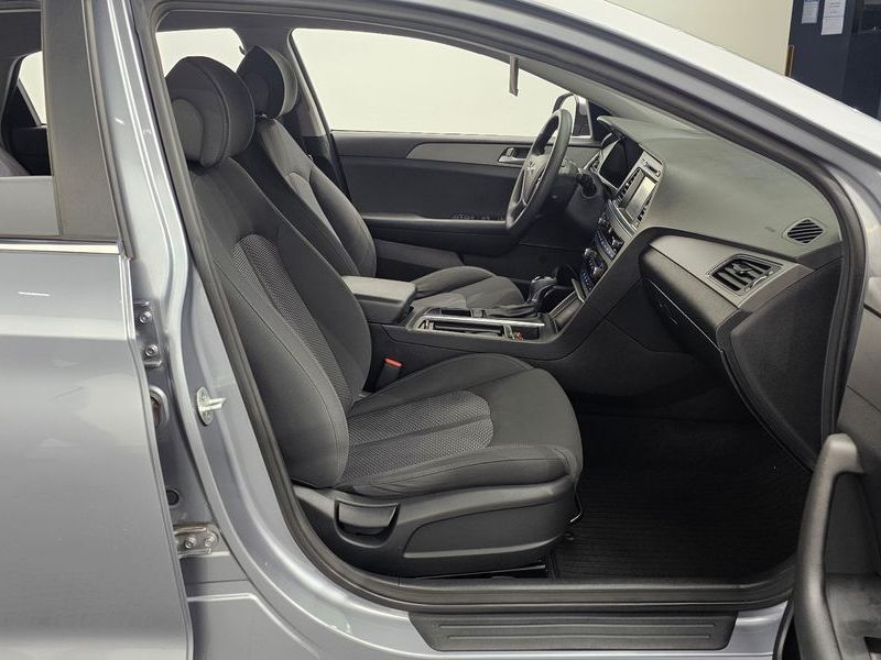 2015 Hyundai Sonata 2.0 Style photo 10