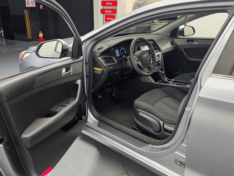 2015 Hyundai Sonata 2.0 Style photo 11