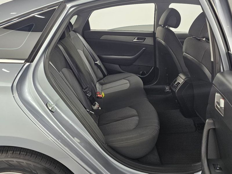 2015 Hyundai Sonata 2.0 Style photo 12