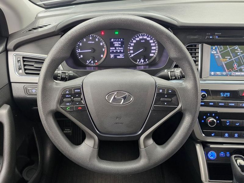 2015 Hyundai Sonata 2.0 Style photo 13