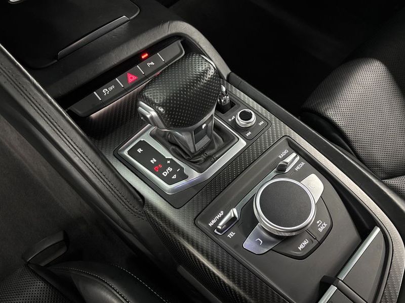 2017 Audi R8 5.2 V10 Plus Coupe photo 9