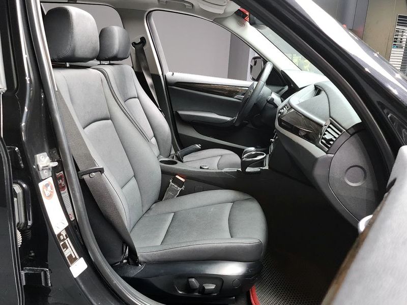 2012 BMW X1 xDrive 20d photo 11