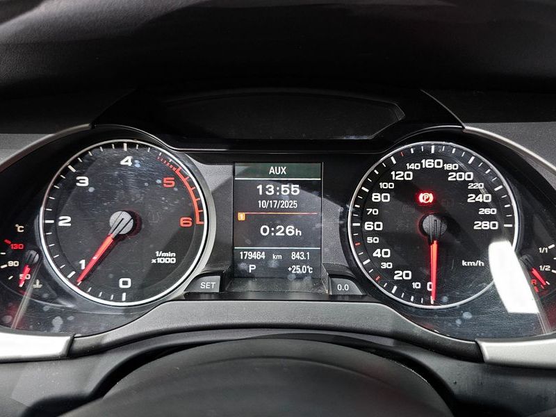 2012 Audi A4 2.0 TDI B8 photo 8