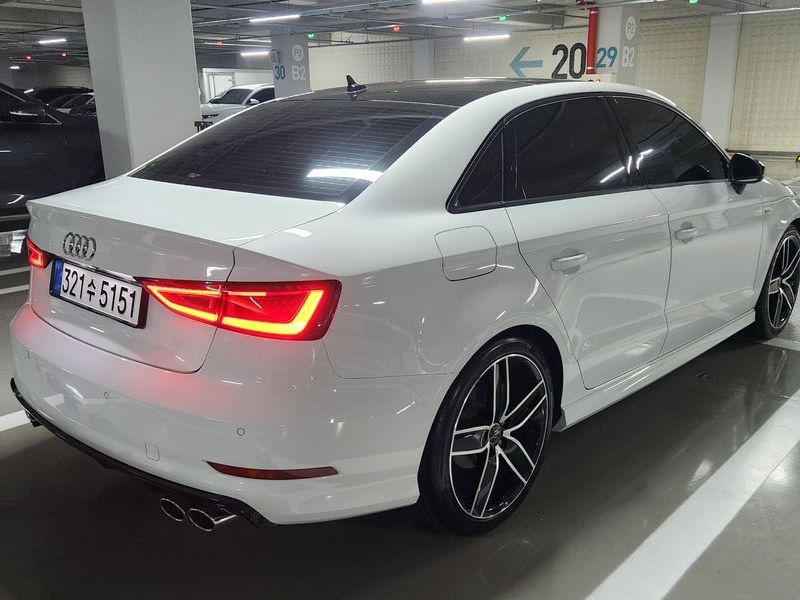 2015 Audi A3 35 TDI Dynamic Sport Edition 8V photo 7