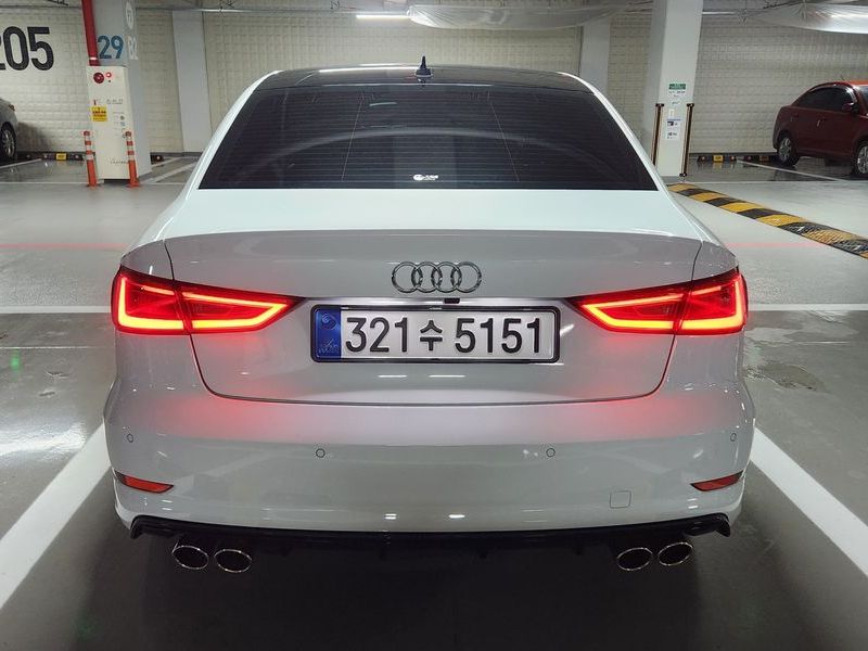 2015 Audi A3 35 TDI Dynamic Sport Edition 8V photo 8