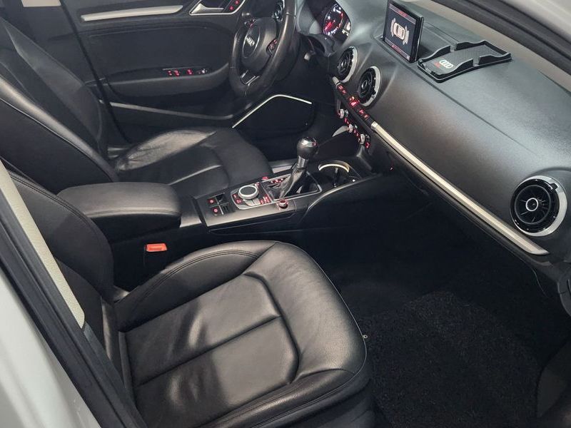 2015 Audi A3 35 TDI Dynamic Sport Edition 8V photo 10