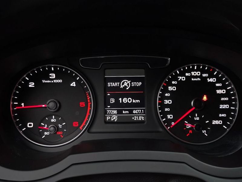 2016 Audi Q3 35 TDI Quattro Design Line 8U photo 8