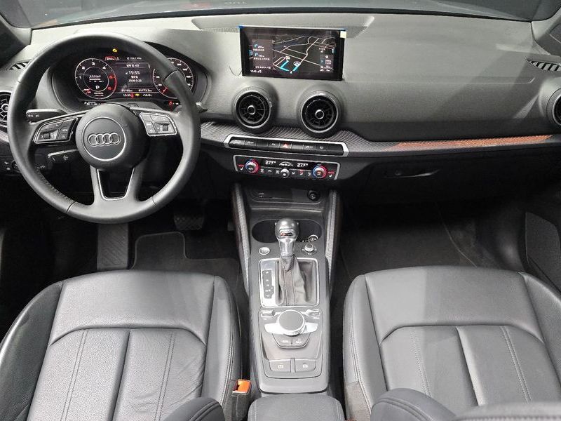 2020 Audi Q2 35 TDI Premium photo 7