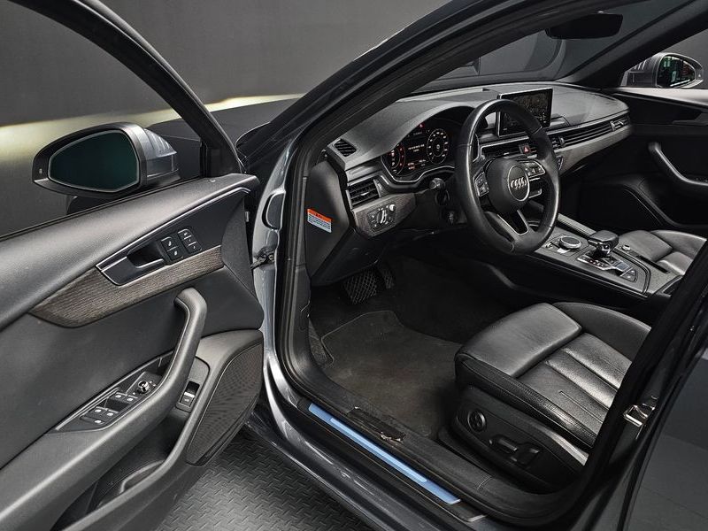 2019 Audi A4 40 TFSI Premium photo 11