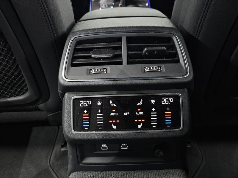 2023 Audi A6 45 TFSI Quattro Premium photo 19