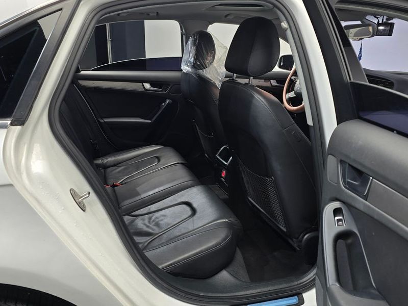 2014 Audi A4 2.0 TDI dynamic B8 photo 12
