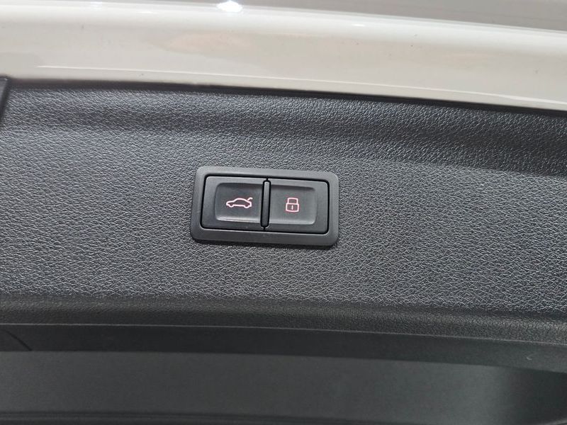 2015 Audi Q3 35 TDI Quattro Dynamic 8U photo 20
