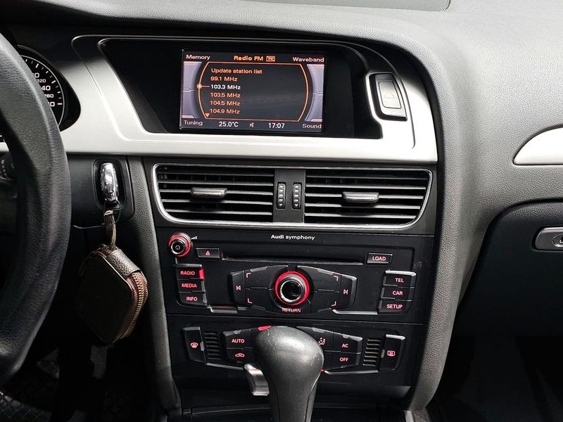 2012 Audi A4 2.0 TDI B8 photo 16