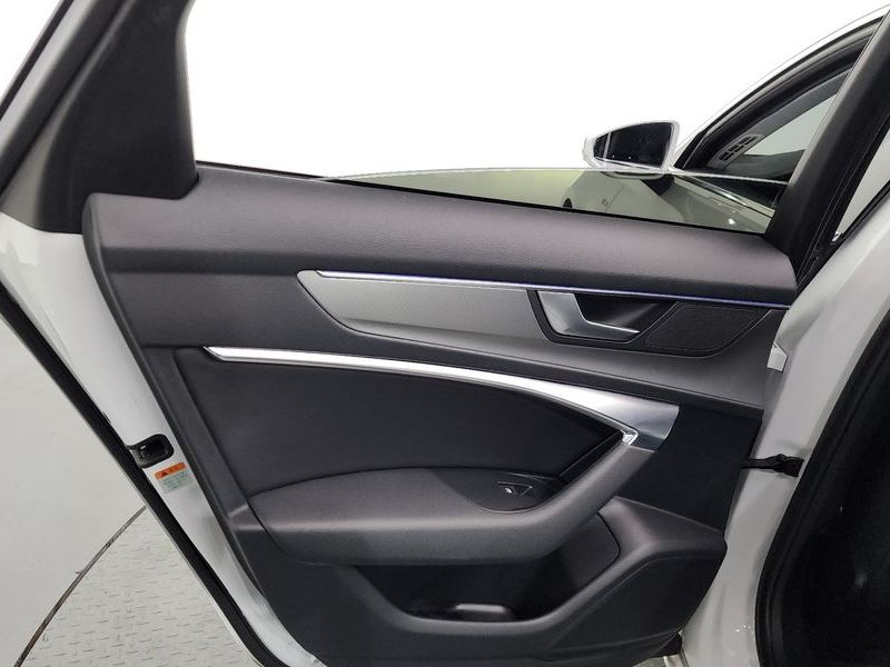 2021 Audi A6 45 TFSI photo 25