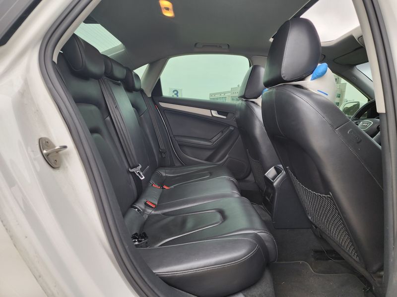 2013 Audi A4 2.0 TDI dynamic B8 photo 12