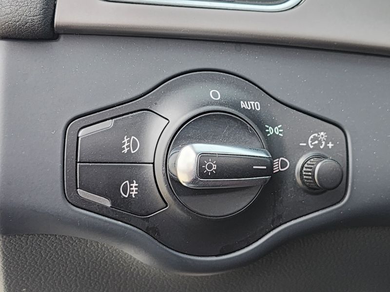 2013 Audi A4 2.0 TDI dynamic B8 photo 15