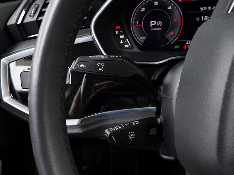 2023 Audi Q3 35 TDI photo 17