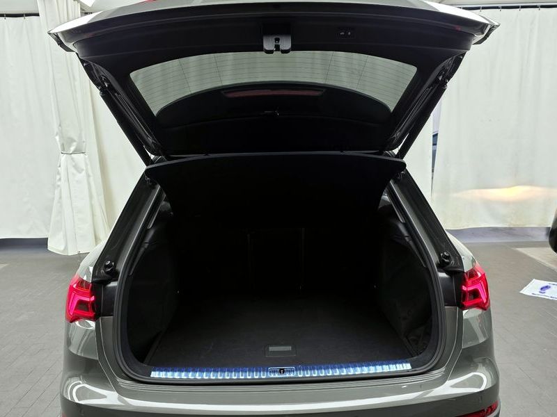 2023 Audi Q3 35 TDI photo 20