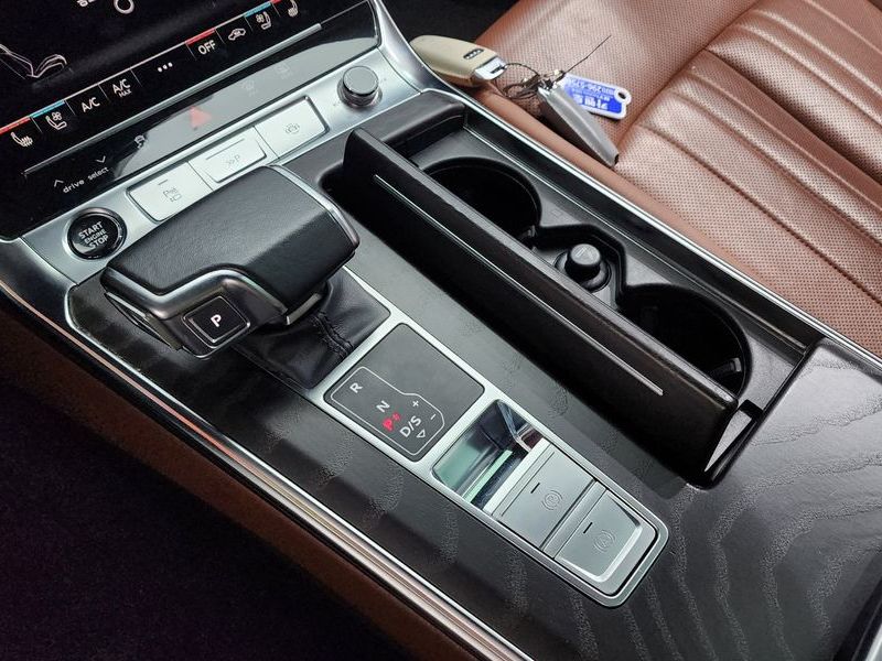 2022 Audi A6 40 TDI Premium photo 9