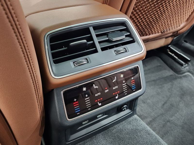2022 Audi A6 40 TDI Premium photo 18