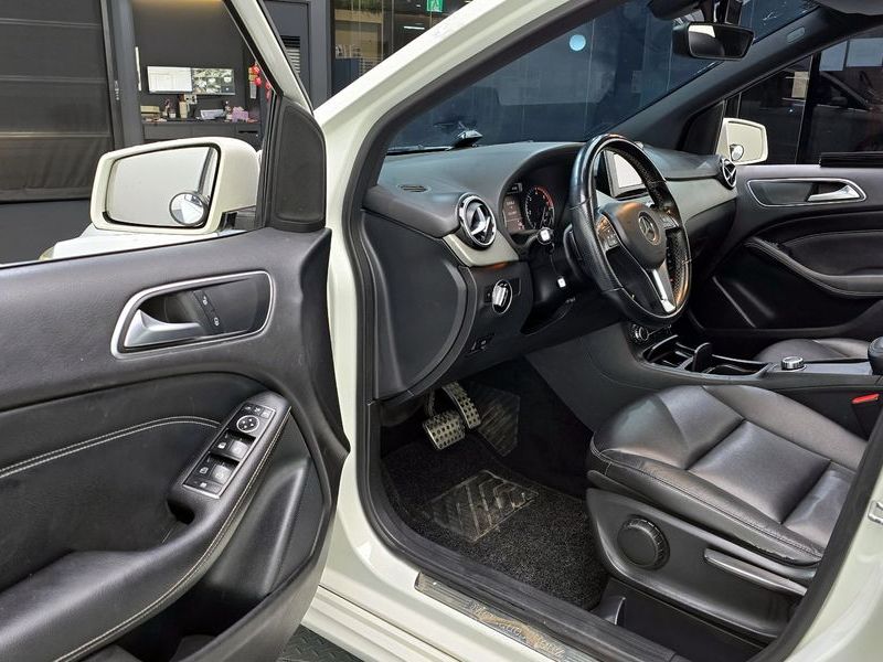 2012 Mercedes-Benz B-클래스 W246 B200 CDI Blue efficiency Sport pack photo 11