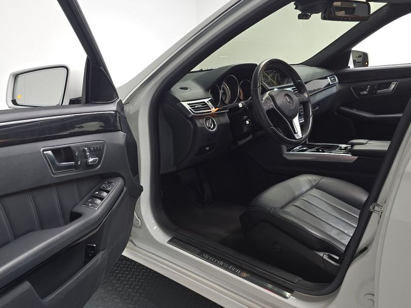 2014 Mercedes-Benz E-Class E250 CDI 4MATIC photo 10