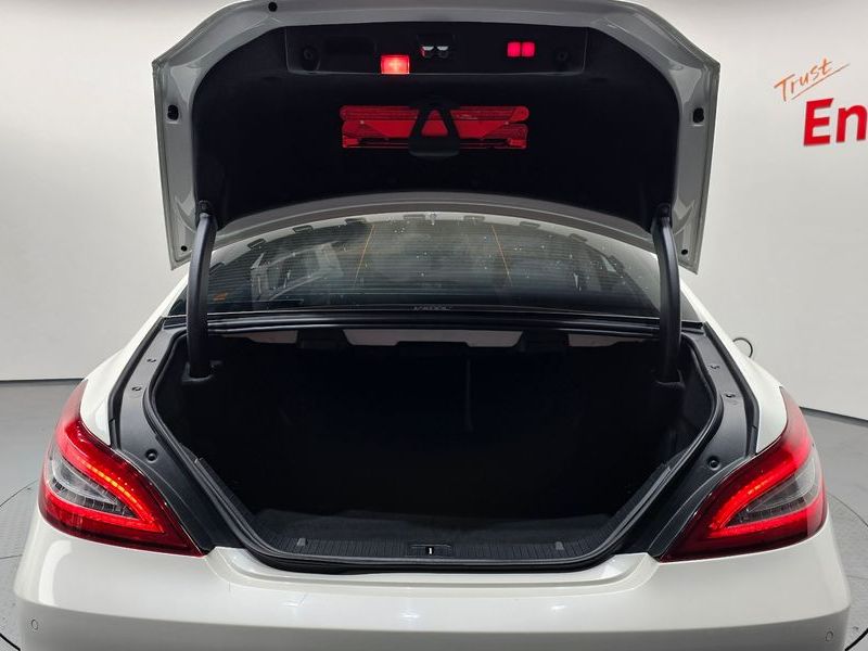 2015 Mercedes-Benz S-Class CLS63 AMG S 4MATIC photo 20
