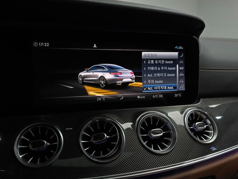 2020 Mercedes-Benz E-Class E450 4MATIC Coupe photo 16