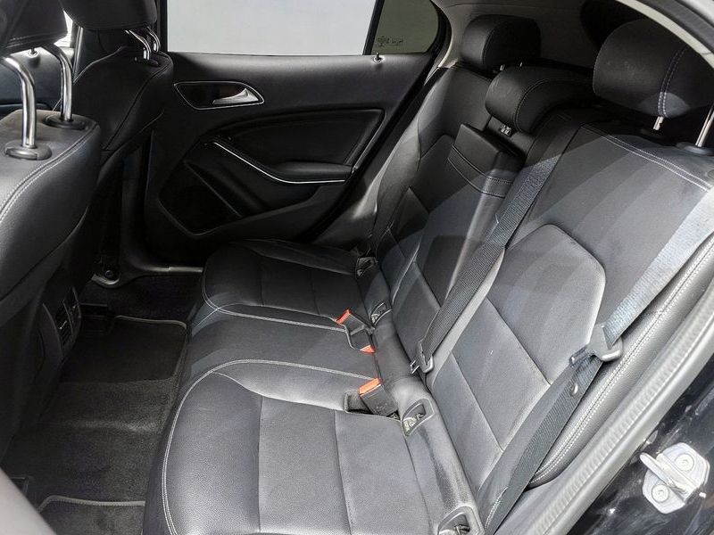 2019 Mercedes-Benz A-Class GLA220 photo 12