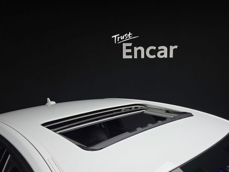 2013 Mercedes-Benz E-Class E220 CDI Avantgarde photo 20
