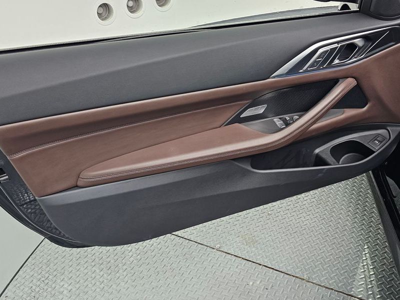 2024 BMW 4 Series 420i M Sport Coupe photo 24