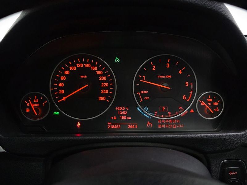2013 BMW 3 Series 320d xDrive photo 8