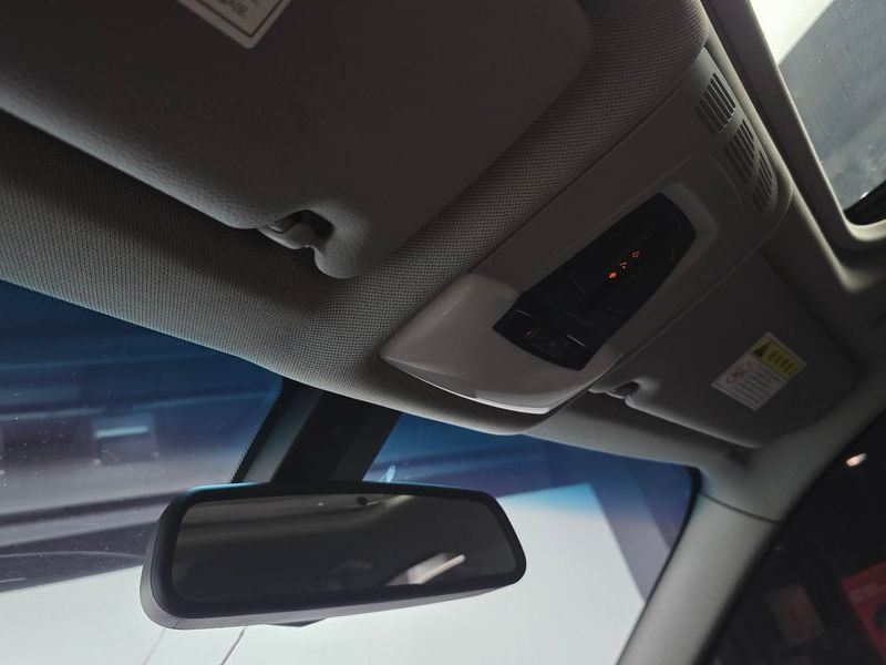 2013 BMW 3 Series 320d xDrive photo 19